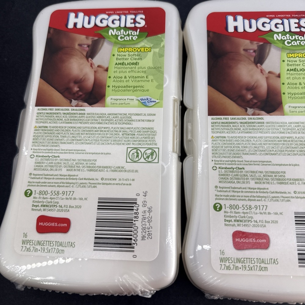 Vintage Set Of 2 Huggies Baby Wipes Plastic Travel Size Container Sealed 2015 - Picture 3 of 4